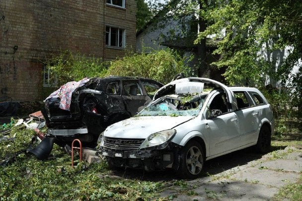 У Києві триває пошуково-рятувальна операція / © КМДА