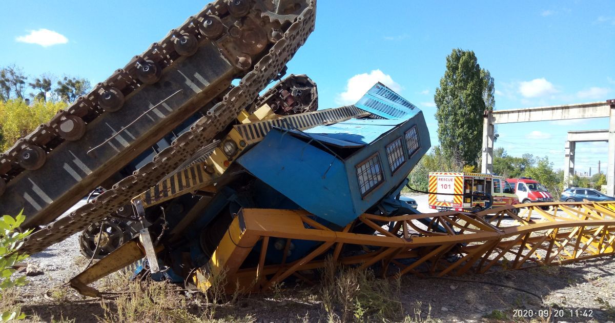 перекинувся кран у харкові_3 / © Управління ДСНС у Харківській області