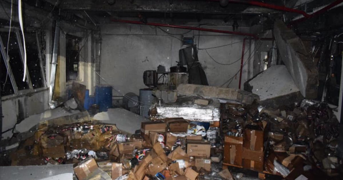 Пожежа на хімічному підприємстві на Рівненщині_2 / © Главное управление ДСНС в Ровенской области