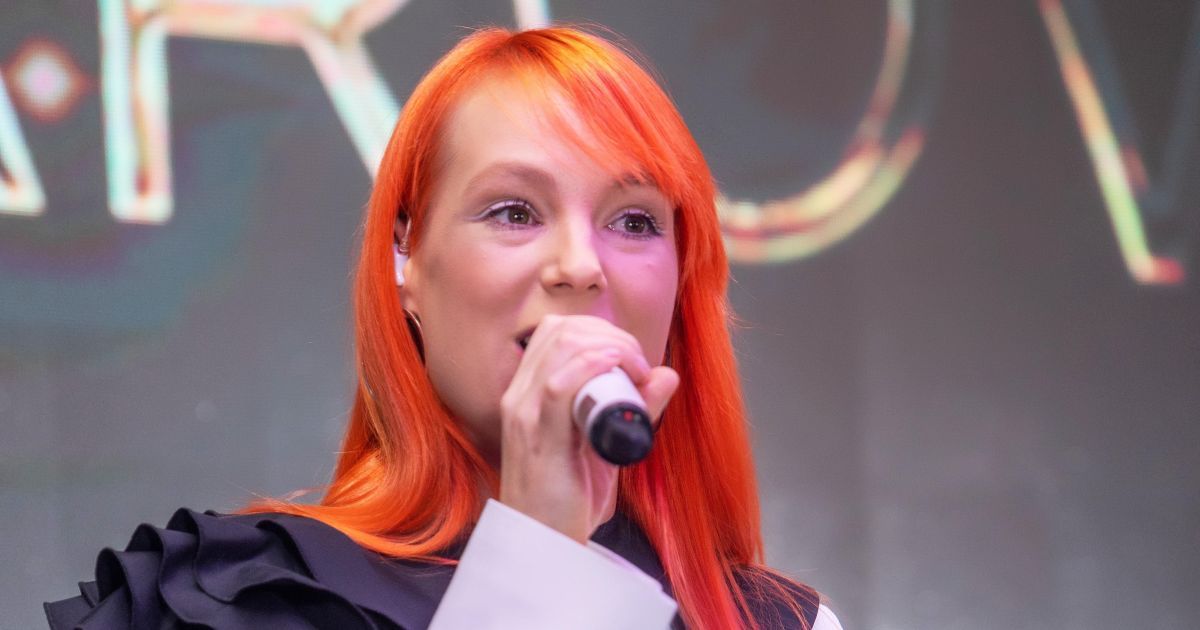 Сиськи арасындағы мүшесі порно фото қараңыз