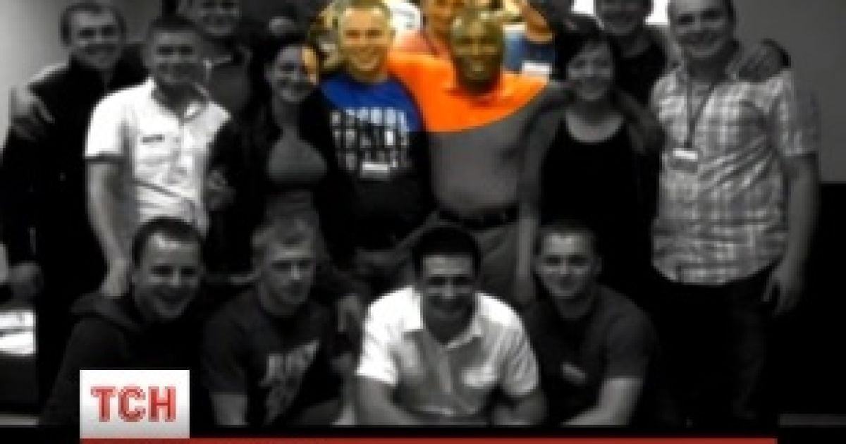 Зинченко и Аделаджи (в центре)