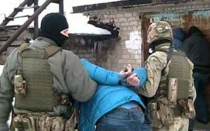 На Донбасі затримали шпигунку та екс-коханку "Гіві"
