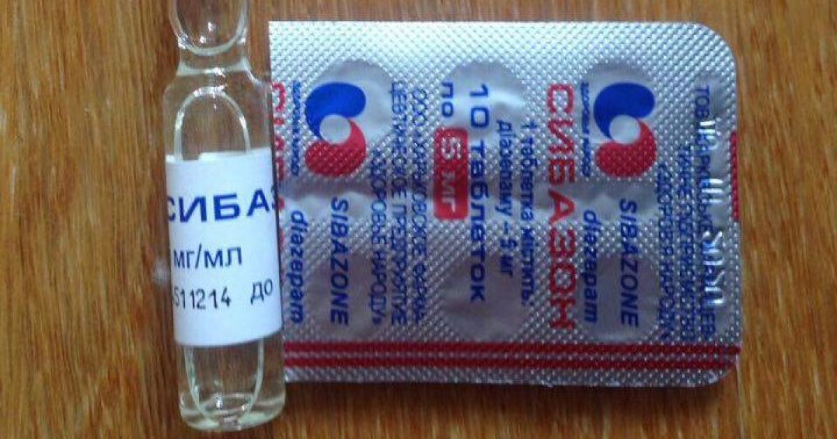 В Киеве медсестра продавала наркотики и собственноручно делала инъекции наркоманам