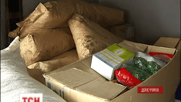 Під Маріуполем військові віддають харчі мирному населенню