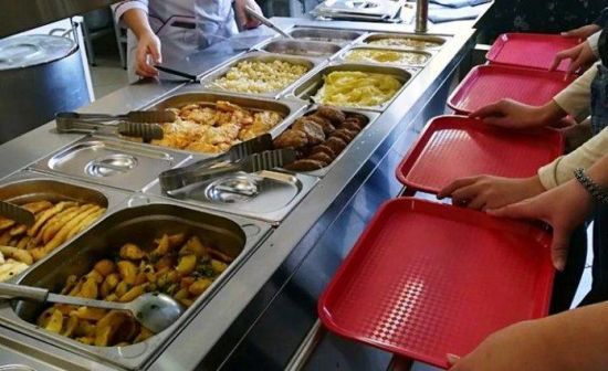 Російських полонених годують, як офіцерів ЗСУ: у Мін'юст розповіли про те, чим саме