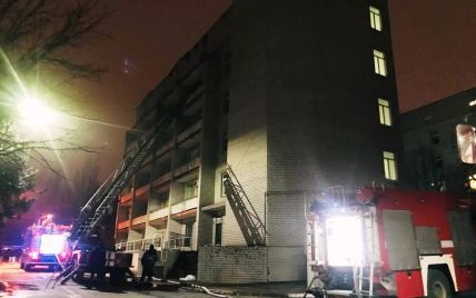 В больнице Запорожья произошел смертельный пожар: вероятные причины