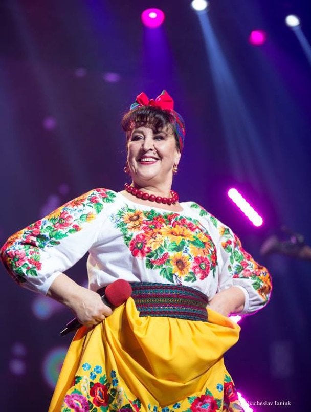 67-річна зірка "Лісапетного батальйону" розкрила розмір своєї пенсії і які гонорари отримує гурт