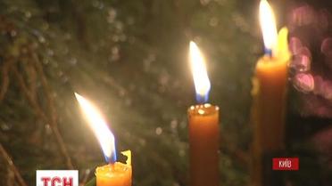 Пам’ять про загиблих ліквідаторів ЧАЕС вшанували вночі в Києві
