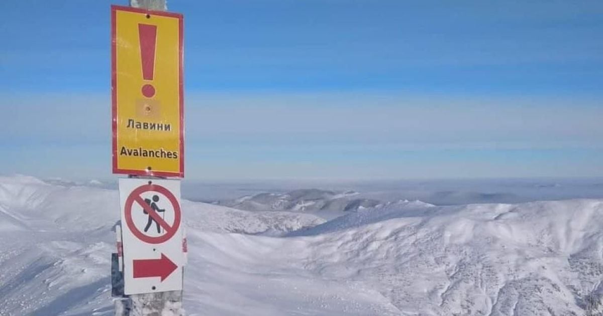 Спасатели установили предупредительные таблички на маршруте к горе Пип Иван