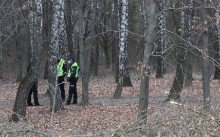 У Хмельницькій області в лісосмузі знайшли мертвим 34-річного чоловіка