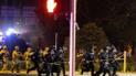 У місті Луїсвілл штату Кентуккі поліцейські застрелили протестувальника під час демонстрації через вбивство афроамериканця Джорджа Флойда.