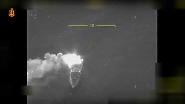 Бойцы ВМС ВСУ показали момент уничтожения российского катера вместе с десантом