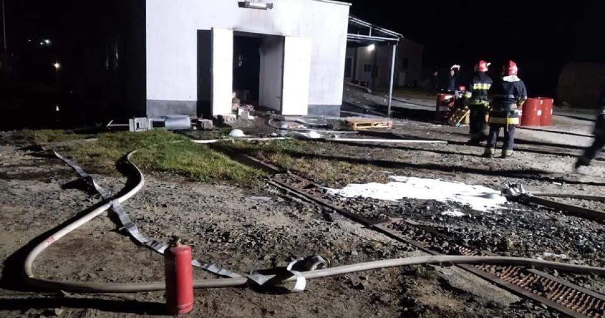Пожежа на хімічному підприємстві на Рівненщині_6 / © Главное управление ДСНС в Ровенской области