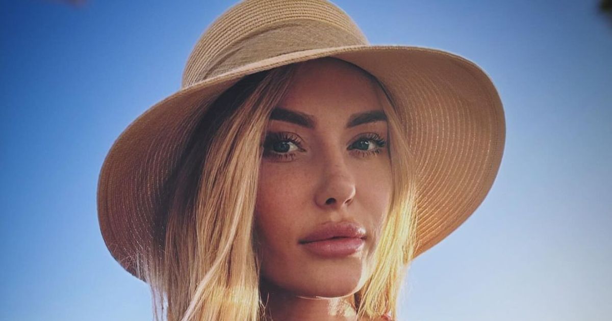 Слава Камінська