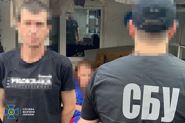 СБУ разоблачила группу злоумышленников, готовивших поджог авто