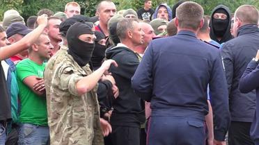 В результате беспорядков пострадали двое правоохранителей / © МВД