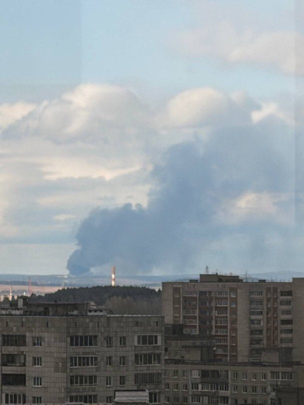 Удар за 1500 км: СБУ уразила ключову нафтостанцію РФ біля Пермі (відео)