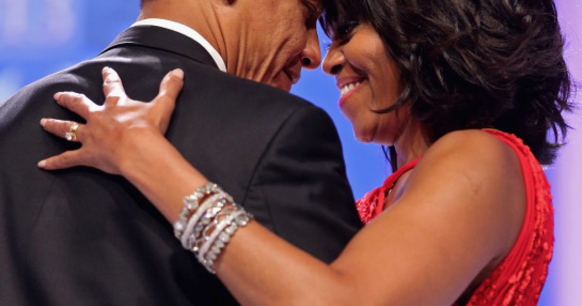 Барак и Мишель Обама 23 года вместе. / © The Yolanda Adams Morning Show