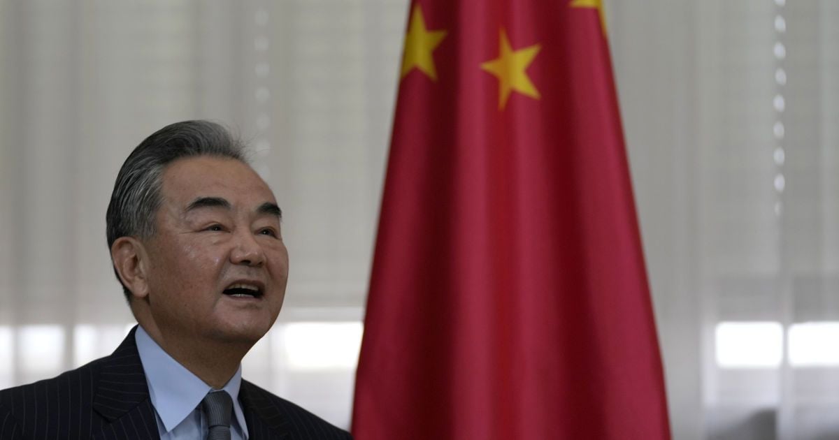 Глава МИД Китая Ван I