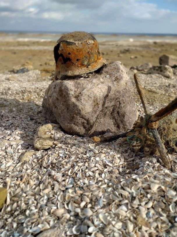 На дні Каховського водосховища знайшли старовинні артефакти. Фото/Facebook: Денис Казанський. / © 