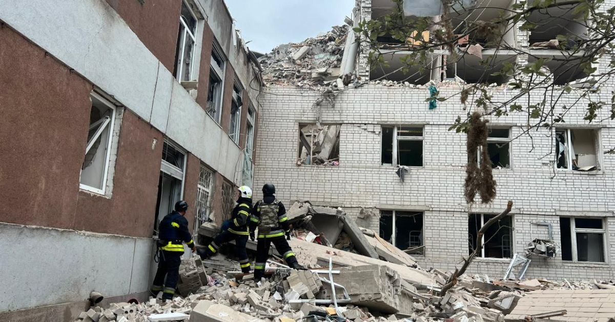 Наслідки ракетної атаки на Чернігів 17 квітня