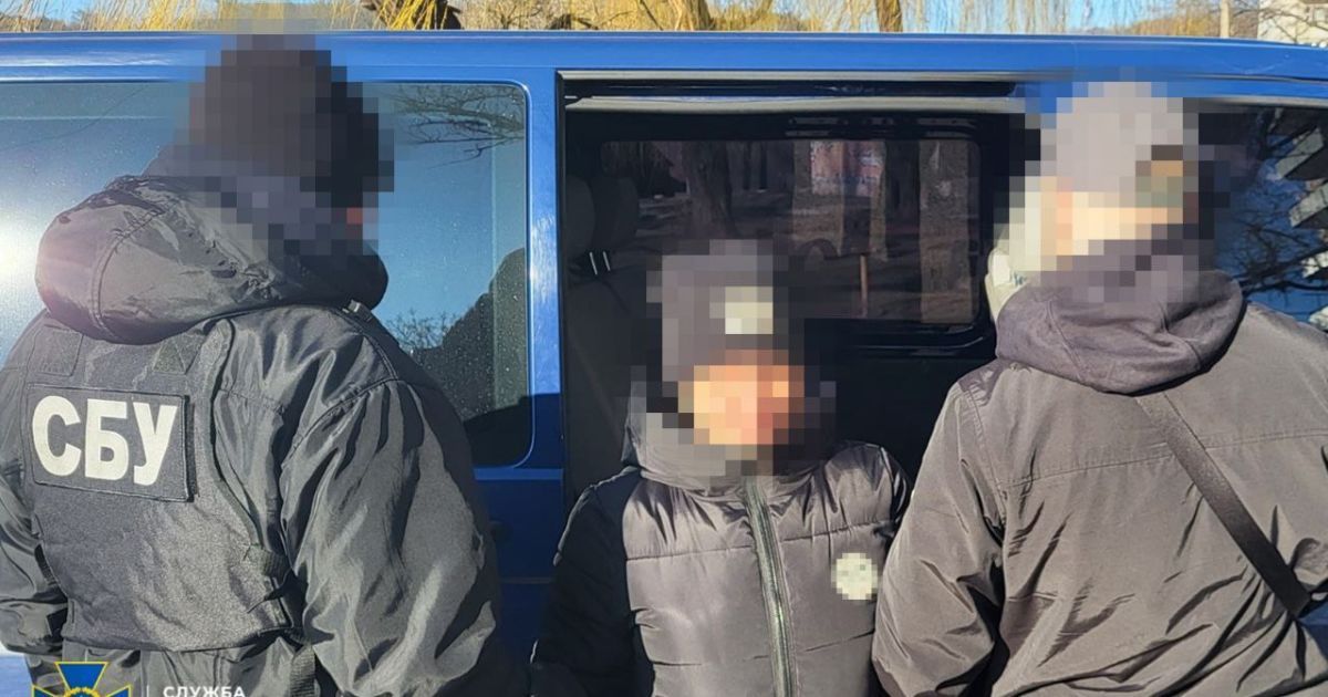СБУ затримала ворожу інформаторку, яка "зливала" позиції та напрямки руху підрозділів ЗСУ на Донеччині