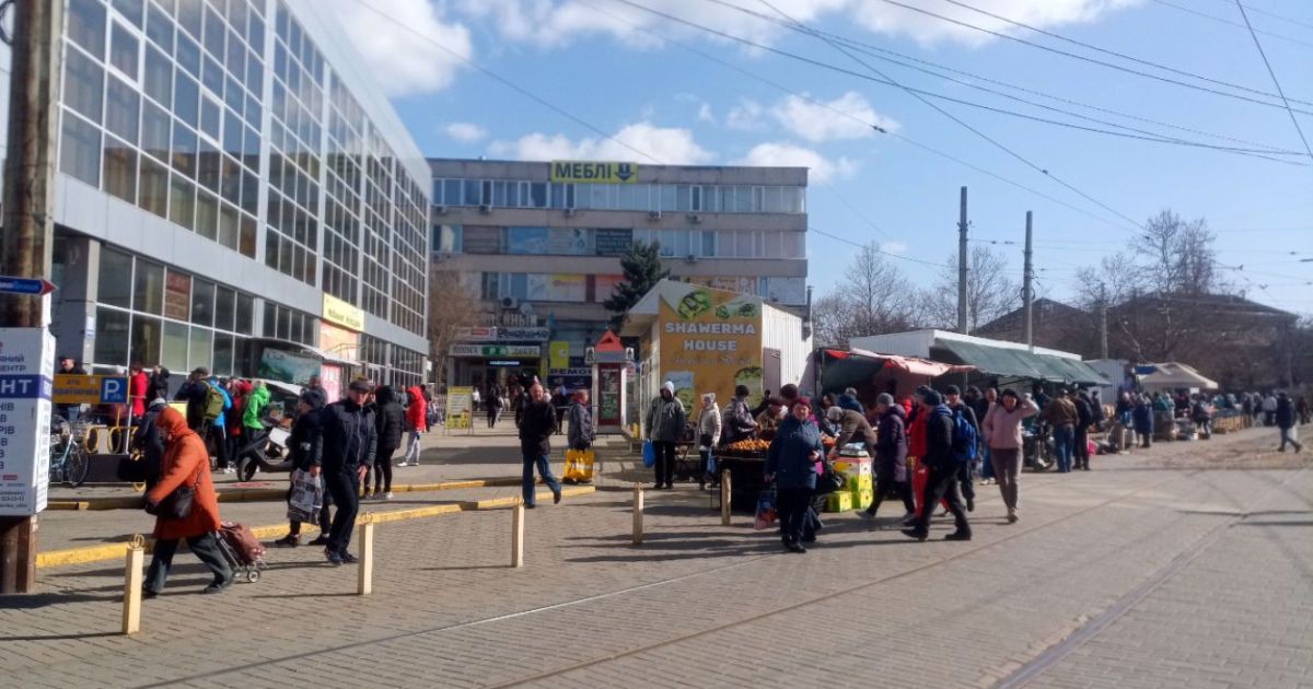 Миколаїв вперше за тривалий час не обстрілювали окупанти: як живе мирне місто