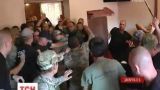 Суд над бойцами Правого сектора в Мукачево начался с столкновений