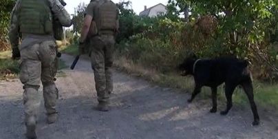 Українські бійці беруть під опіку села "сірої зони" на Донбасі