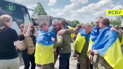 СБУ показала эксклюзивные кадры с обмену военнопленными