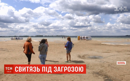 На Волыни катастрофически обмелело крупнейшее озеро Украины