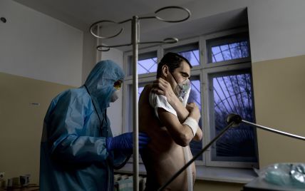 В Украине за сутки из-за коронавируса госпитализировали рекордное количество пациентов