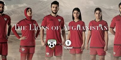 Футболістки збірної Афганістану показали форму з хіджабом