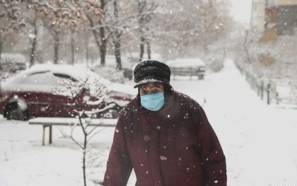 Количество новых случаев коронавируса в Украине ежесуточно растет: ситуация в регионах 15 января