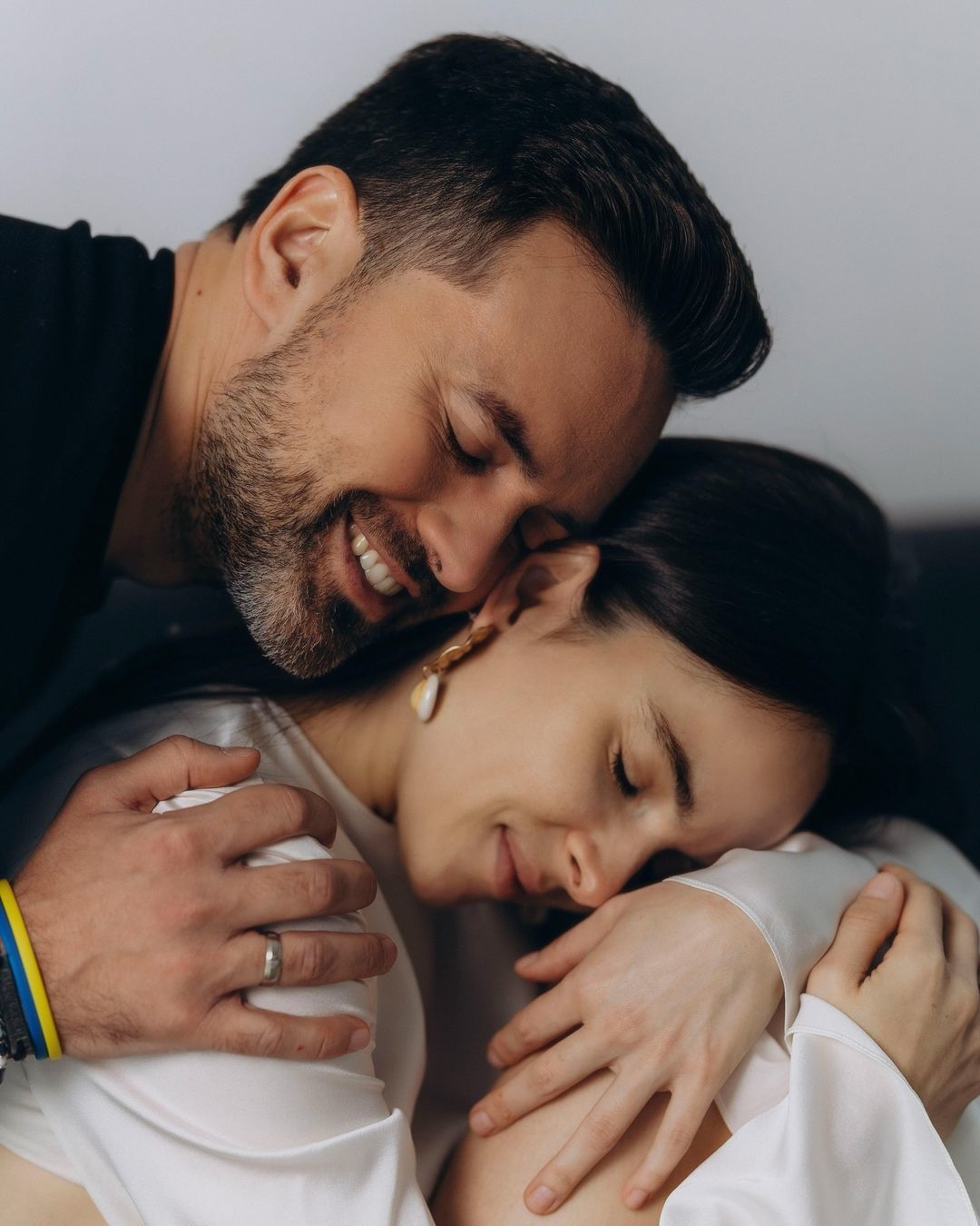 Тимур Мирошниченко с женой / © instagram.com/_inna_mi_