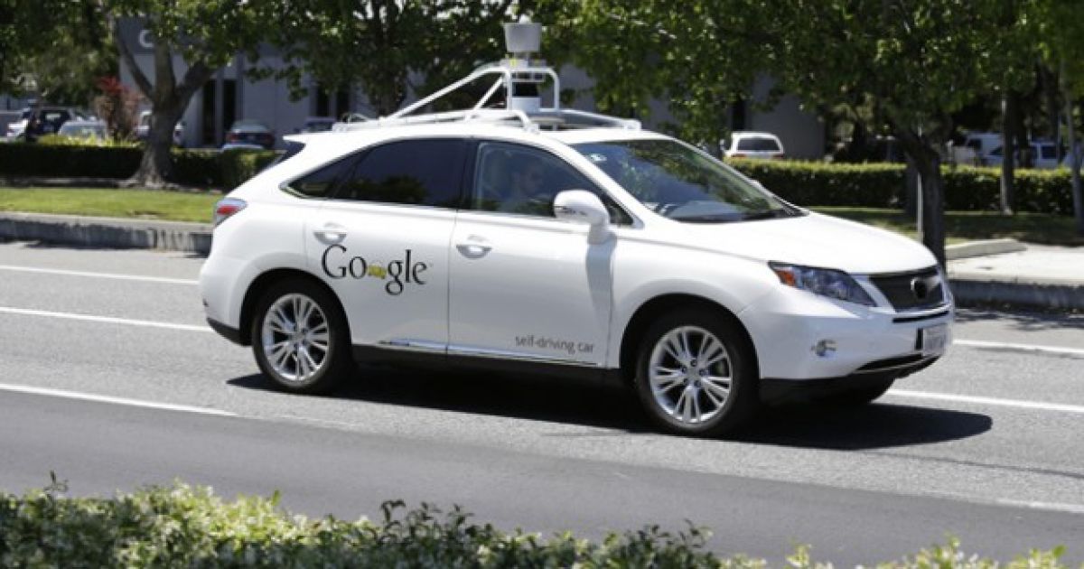Google запатентовал новую технологию обмена данными между автомобилями