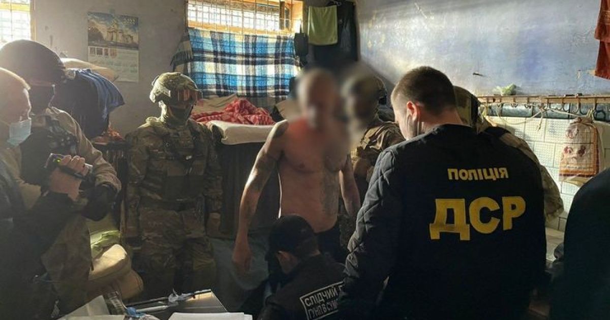 На Сумщині чоловік може отримати 15 років в'язниці за статус так званого “смотрящего” у СІЗО