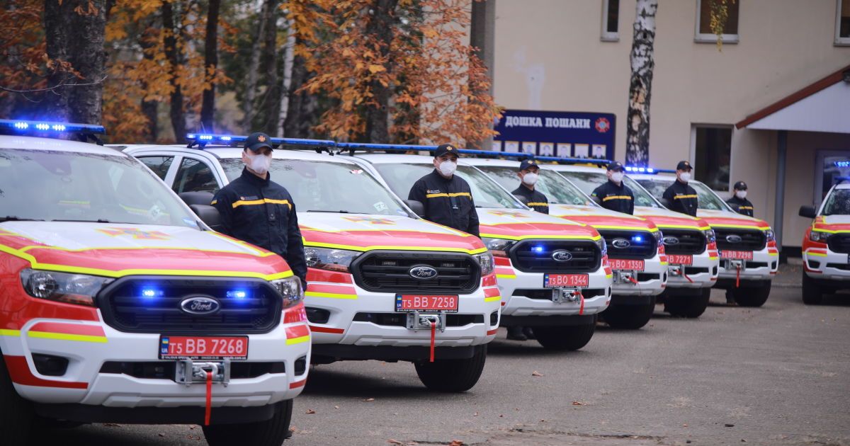 ДСНС отримала 23 спеціальних аварійно-рятувальних машини