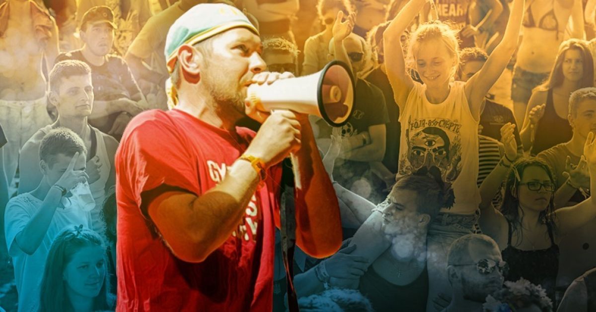 Брататись і підспівувати