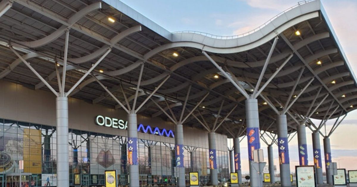 В Одессе аэропорт отменил все рейсы: в чем причина