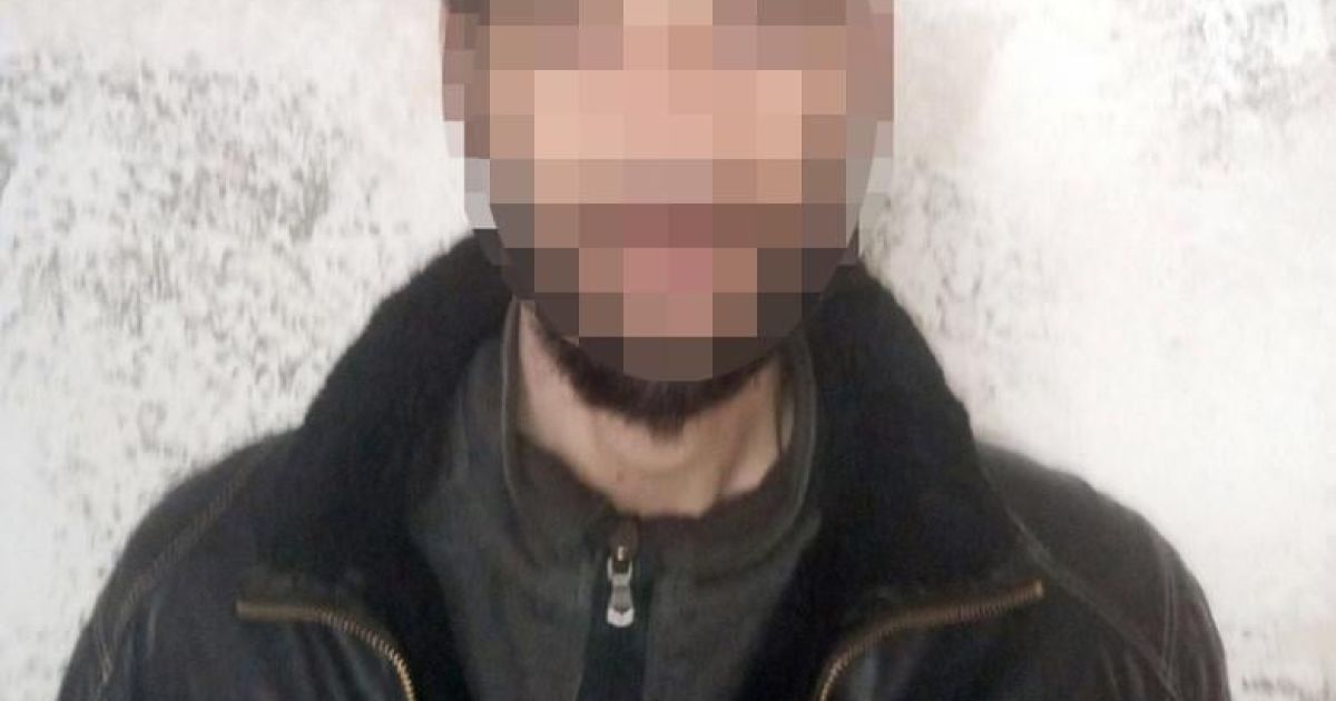 Схрон боєприпасів у київській квартирі