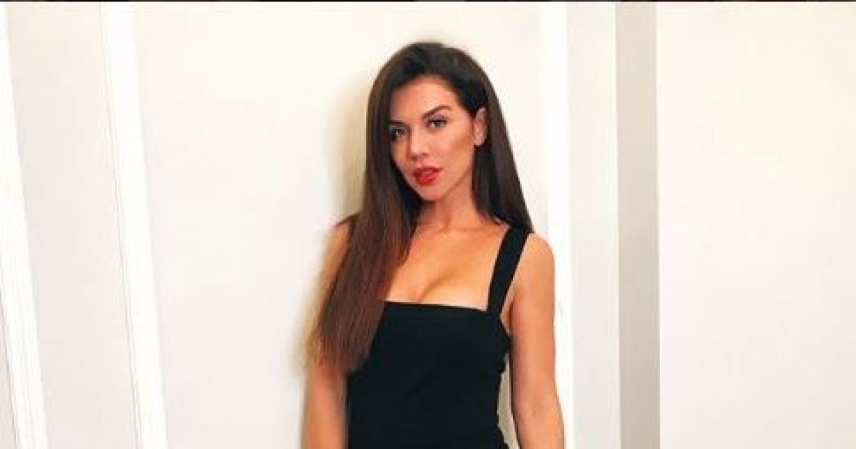 Анна Седокова трогательно поздравила дочь, родительских прав на которую едва не лишилась