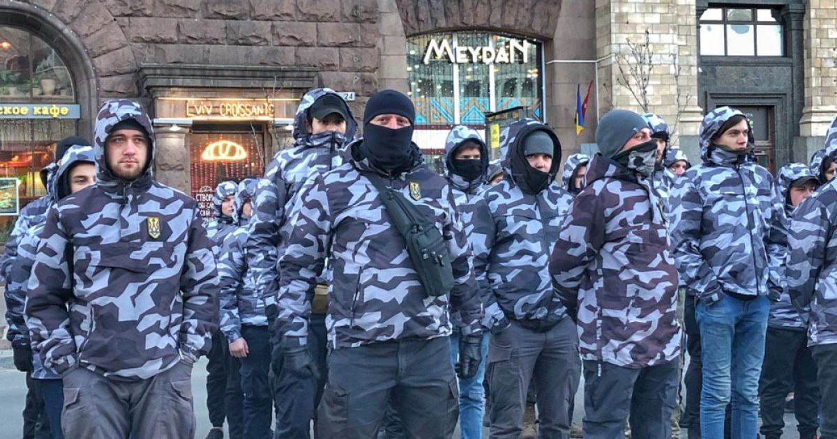 Cутички із "Нацдружинами" у Черкасах:  правоохоронці затримали двох провокаторів