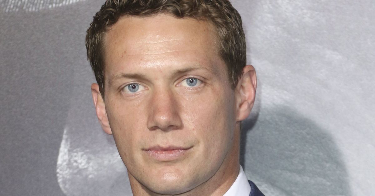 Джонни Вактор