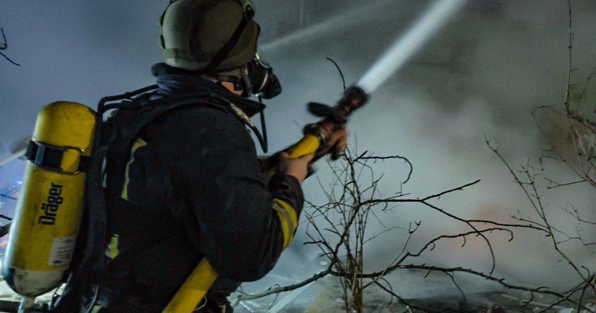 Strike on a multi-story building in Kherson on November 22