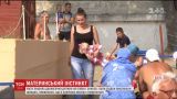 В Одесі молода жінка залишила своє немовля на пляжі і зникла