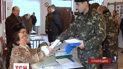 Чоловікам хочуть заборонити виїзд з Тернополя без згоди військкомату