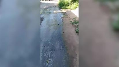 Живем в го*не": в Мариуполе критическая ситуация с канализацией