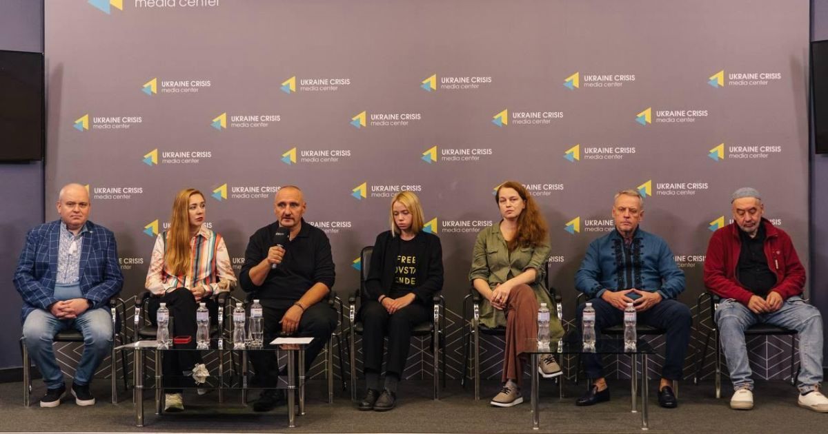 У Києві відбулася прем'єра стрічки "Люди зі сталі" про оборону Маріуполя