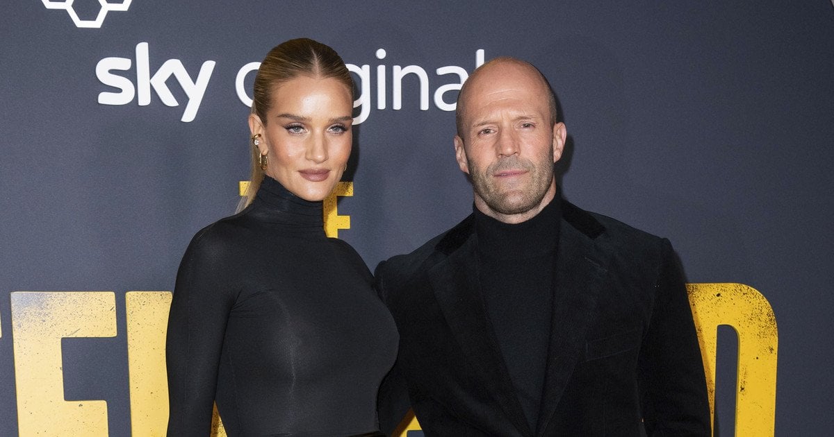 Розі Гантігтон-Вайтлі та Джейсон Стейтем